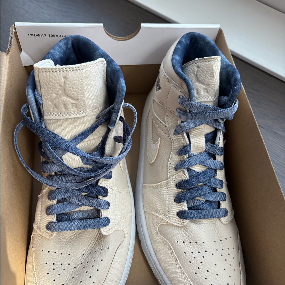 Womens Air Jordan 1 MID SE